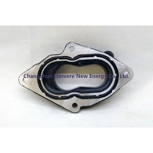 Brida intermedia de <span class=keywords><strong>carburador</strong></span> para Audi <span class=keywords><strong>VW</strong></span> Caddy <span class=keywords><strong>Golf</strong></span> Jetta Passat Santana Scirocco 1,6 1,8 026129761A 026129761E 026129761Z - Product Image 2