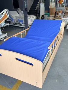 <span class=keywords><strong>Lit</strong></span> électrique en bois massif pour la réadaptation des personnes âgées - Product Image 3