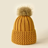 Bonnet en tricot avec pompon en fausse fourrure, chaud et épais, pour femme, idéal pour l'hiver et le ski, fournisseur de bonnets thermiques.