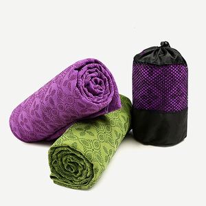 Tapete de Yoga Antideslizante con Puntos de Agarre de Microfibra, Super Absorbente, de Secado Rápido, Toalla de Ejercicio para Fitness y Pilates - Product Image 6
