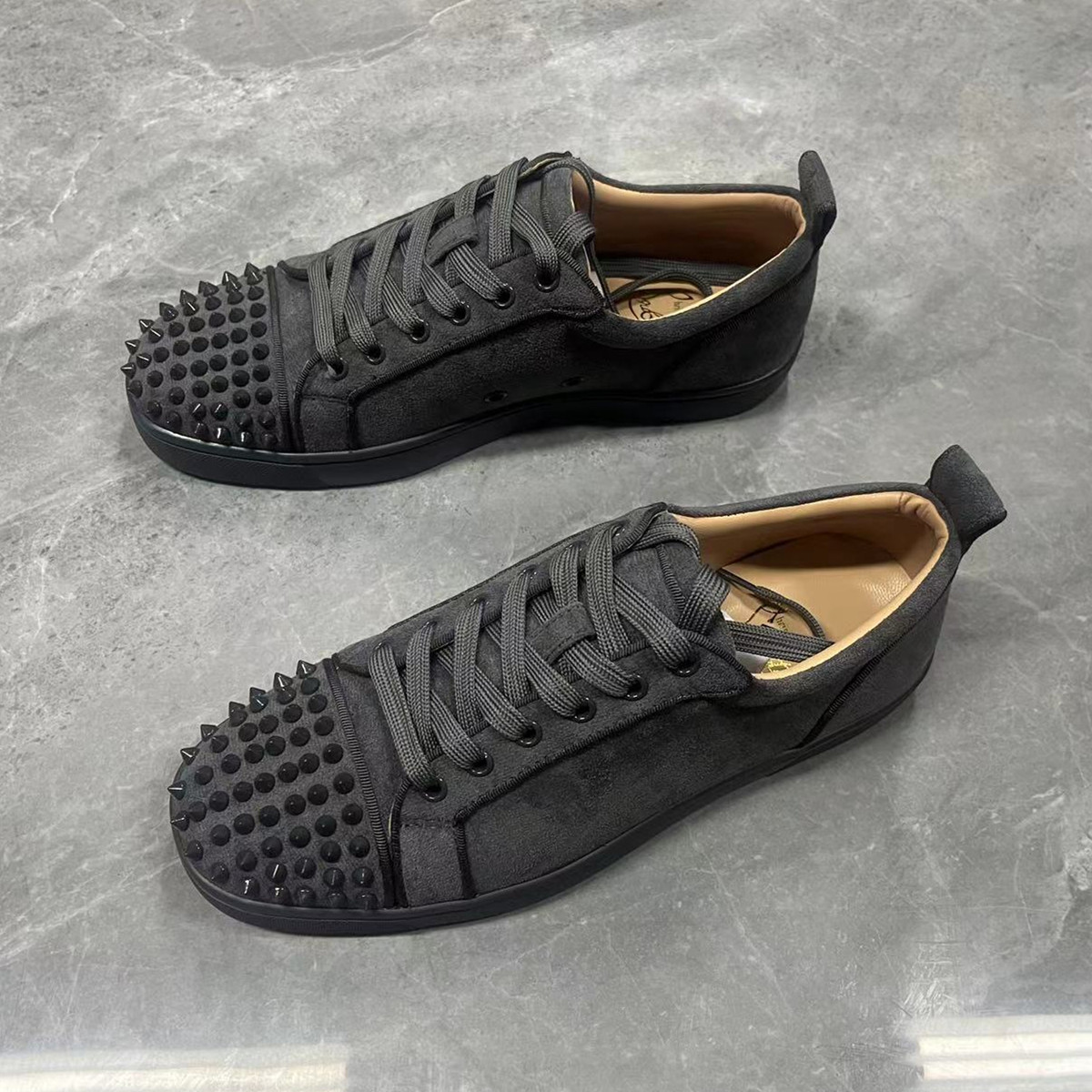 Shop Top Quality Men Designer Running Rivets Casual Shoes