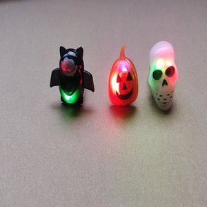 Anneaux lumineux LED tendance pour Halloween, qui brillent dans le noir pour les fêtes d'Halloween - Product Image 5
