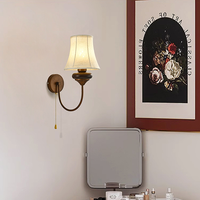 Lampe murale LED vintage américaine rétro moderne pour chambre à coucher, en fer, E14, avec interrupteur, abat-jour blanc personnalisable pour salon