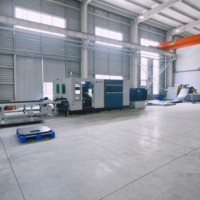 Mesin Pemotong Laser Serat Otomatis CNC dengan Sistem Pengumpanan Gulungan (Coil Fed)
