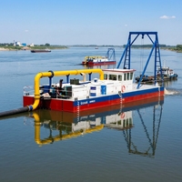 Bateau de pompage de sable à grand débit alimenté par une boîte de vitesses de moteur diesel, drague à aspiration par jet submersible
