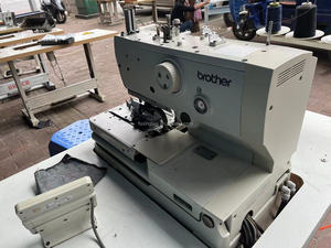 Máquina de coser industrial computarizada usada de Japón 9820 para ojales y botones, a la venta - Product Image 3