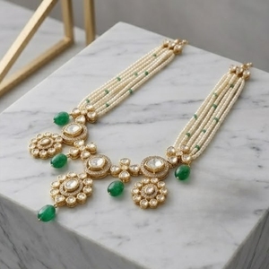 Conjunto de Collar con Cuentas Kundan de Plata 925 y Piedra Verde, Joyería Nupcial con Pendientes para Bodas y Fiestas - Product Image 3