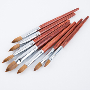 Pinceau à ongles en acrylique Kolinsky avec manche en bois rouge, poils purs de style Kolinsky, pour extension d'ongles en acrylique en salon - Product Image 2