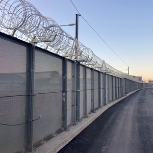 Fil barbelé en acier inoxydable galvanisé calibre 16, rouleau <span class=keywords><strong>de</strong></span> 500 m, protection renforcée, <span class=keywords><strong>prix</strong></span> abordable, clôture, portail, échantillons gratuits disponibles - Product Image 1