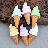 Accessoires de bijoux DIY en résine en forme de cône de crème glacée 3D, breloques en résine de crème glacée de dessin animé, dos plat en résine pour coque de téléphone portable