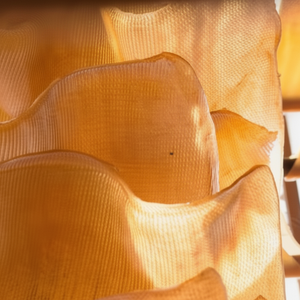 Distribuidor de Vietnam, suministros de grado 1, hojas ahumadas acanaladas de caucho natural, categoría RSS1 - Product Image 1