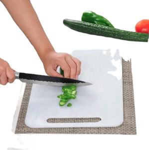 Tabla de Cortar de Plástico Duradera con Logotipo Personalizado de Alta Calidad, Tabla de Cortar de PE, Venta Directa de Fábrica para Regalos Promocionales y Empresariales - Product Image 3