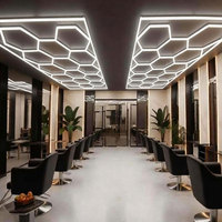 Poste de Barbier Éclairé par LED Haute Puissance Moderne pour Salon de Coiffure Beauté, Lumière Hexagonale Super Lumineuse et Populaire pour Atelier
