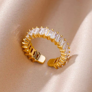 Anillo de Circonio Geométrico de Diseño Exquisito y Lujo Ligero, Anillos de Moda Elegantes y Temperamentales para Mujer, Joyería al por Mayor - Product Image 4