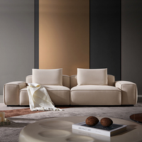 Ensemble de canapés modulaires sectionnels en lin au design simple et moderne avec repose-pieds en bois pour salon, hôtel et villa
