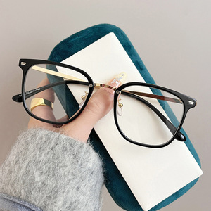 Montures de lunettes anti-lumière bleue Qianai Square, taille moyenne, unisexe, verres en acrylique anti-UV, Taizhou M5 9417 - Product Image 5