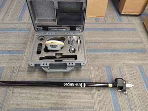 เครื่องรับสัญญาณดาวเทียม Hi-Target V600L RTK แบบสองความถี่ GNSS ระดับ IP68 อุณหภูมิใช้งาน -45~75 องศาเซลเซียส กล้องคู่ เทคโนโลยีเลเซอร์ - Product Image 1