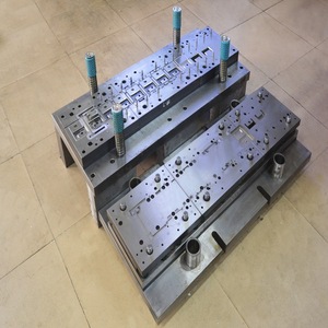 Molde de Estampado Continuo Boss Bs-201911117 Material Skd11 para Doblado, Punzonado, Corte y Conformado - Product Image 1