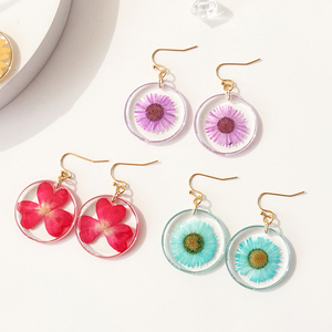 أقراط زهور مضغوطة حقيقية مخصصة للأقراط من الراتنج بالأشعة فوق البنفسجية أقراط مجوهرات زهور مجففة محفوظة للنساء هدية لوصيفة العروس - Product Image 4