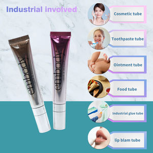 Silikon Sıkılabilir Dudak Balsamı Tüpleri Boş Yumuşak Plastik Ambalaj Serigrafi Baskılı Dudak Yağı Dudak Parlatıcısı Tüpü Plastik Aplikatörü - Product Image 3