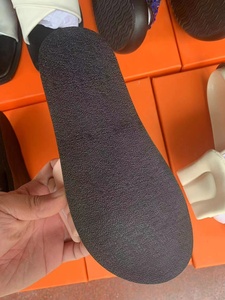 Zeppa con plateau per donna estate al di fuori di indossare nuova moda morbida Sole antiscivolo da spiaggia pantofole miste all'ingrosso - Product Image 4