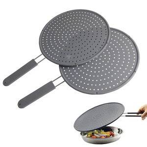 Silicone Kitchen Splatter Screen <b>with</b> Handle Heat-resisting Oil Splash Guard Drain Board Cover Kitchen Frying <b>Pan</b> <b>Lid</b> - Product Image 1