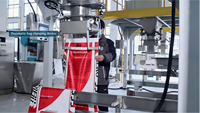 Máquina semiautomática de envasado de bolsas de boca abierta para pellets de alimento animal, 25 kg, con pesaje, llenado y costura para fábricas de piensos.