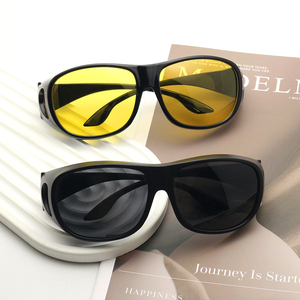 Logo personnalisé hommes Vision nocturne sport lunettes de soleil femmes motos lunettes polarisées PC cadre Tac lentilles pas cher lunettes de soleil - Product Image 2