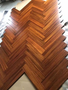 Parquet in <span class=keywords><strong>Legno</strong></span> Naturale <span class=keywords><strong>di</strong></span> <span class=keywords><strong>Iroko</strong></span> con Motivo a Spina <span class=keywords><strong>di</strong></span> Pesce, Resistente ai Raggi UV - Product Image 4