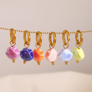 Pendientes en forma de concha de la serie Ocean, pendientes de moda de acero inoxidable chapados en oro de 18 quilates para mujer, regalos - Product Image 1