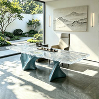 Table à thé en résine transparente à motif ondulé asymétrique, design glacier, 07luxury, pour villas minimalistes et salons de thé