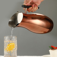 Pichet moderne en acier inoxydable 304 pour eau froide et lait, pot à eau en métal pour un rangement pratique et élégant