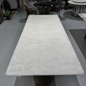 Bàn ăn đá cẩm thạch trắng hiện đại nhập khẩu dành cho gia đình nhỏ, nội thất cao cấp mang phong cách sang trọng nhẹ nhàng - Product Image 3