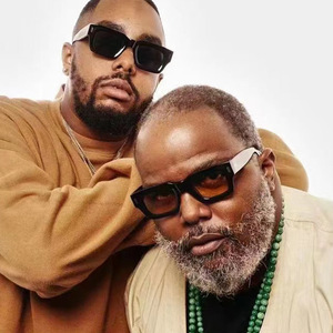 Gafas de Sol Unisex Vintage con Marco Grueso Cuadrado para Hombre y Mujer, Lentes de PC con Protección UV400, Logotipo Personalizado - Product Image 6