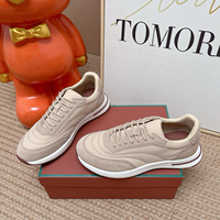 Sneakers rétro pour hommes de style designer de haute qualité, en matériaux mixtes, confortables pour la marche, disponibles en plusieurs couleurs