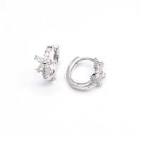 Großhandel Feiner Schmuck 5-Blättrige 925 Sterling Silber Blumen Zirkonia Huggie Creolen Geburtstagsgeschenk für Frauen