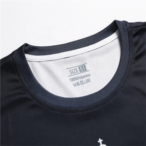 T-shirt de sport en polyester 100% à séchage rapide, t-shirt familial avec votre propre design, t-shirt tendance - Product Image 3