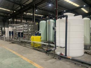 Système d'eau industriel 1000LPH RO/<span class=keywords><strong>DI</strong></span> avec moteur PLC de récipient à pression de pompe 220V-Garantie 1 an Unité d'eau ultra-pure - Product Image 4