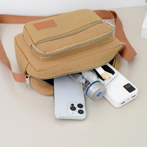 Vente en gros à bas prix Sac messager simple et de grande capacité pour hommes à usage quotidien Sac à bandoulière léger et portable - Product Image 3