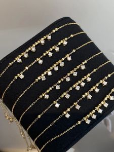 Pulsera Xinfly de Oro de 18k con Diamante Natural de 0.2CT, Uso Individual o Múltiple, Siempre Resaltada por el Reflejo de la Vía Láctea - Product Image 2