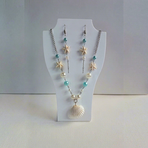 Unisex Bohe Shell Pendant Necklace with Flower Design Seawater Pearl Chain <b>Silver</b> Plated Customized Jewelry for Everyday Wear - Product Image 1