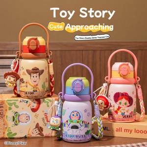 <span class=keywords><strong>Borraccia</strong></span> Termica Disney Toy Story 550ml in Acciaio Inossidabile <span class=keywords><strong>con</strong></span> Coperchio, Manico e <span class=keywords><strong>Cannuccia</strong></span>, Ideale per Regali e Tazza per <span class=keywords><strong>Bambini</strong></span> - Product Image 2