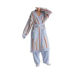 Cómodo Bata de Baño de Invierno para Parejas, Kimono de Diseño de Alta Calidad, Térmico, Casual, Súper Suave, de Punto a Rayas, Ropa de Estar para Mujer - Product Image 4