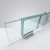 Mur de barrière de piscine en verre trempé haute résistance, taille personnalisée, MOQ 100 mètres carrés, panneau de verre de sécurité renforcé pour piscine