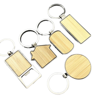 Porte-clés en acier inoxydable personnalisable avec logo, ouvre-bouteille de bière, décoration suspendue tendance, souvenirs, cadeaux