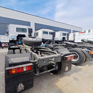<span class=keywords><strong>Camion</strong></span> tracteur Howo 6x4 d'occasion reconditionné, 371 CV, suspension pneumatique, idéal pour le transport minier et les charges lourdes - Meilleure vente en Afrique - Product Image 5