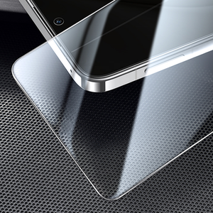 ฟิล์มกระจกนิรภัยแบบเต็มจอ 2.5D พิมพ์ลาย HD วัสดุอลูมิเนียมคุณภาพสูง สำหรับ Samsung S26 S25 S24 S23 S22 S21 - Product Image 4