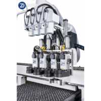 1325 Machine de routeur CNC en bois avec 4 têtes pour le travail du bois et la fabrication d'armoires avec les systèmes de contrôle NC Studio Syntec et DSP