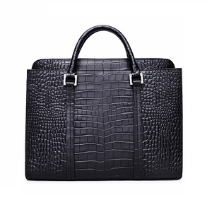 Porte-documents vintage en cuir véritable, motif crocodile, personnalisé de luxe, pour ordinateur portable - Product Image 1
