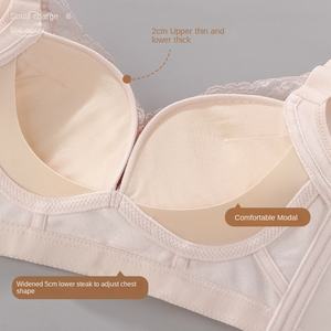 Lingerie en dentelle française sexy pour femmes-petite poitrine froncée, légère sans fil, adaptée aux vêtements de bureau confortables quotidiens - Product Image 3